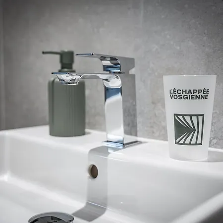 Hotel L'echappée Vosgienne - Sport Et Récupération à 300m Du 3*